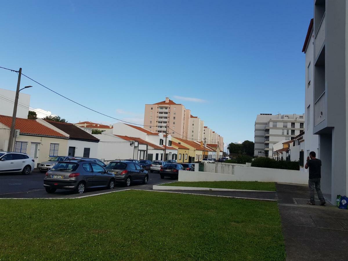 Apartamento Moderno E Elegante Ponta Delgada Extérieur photo